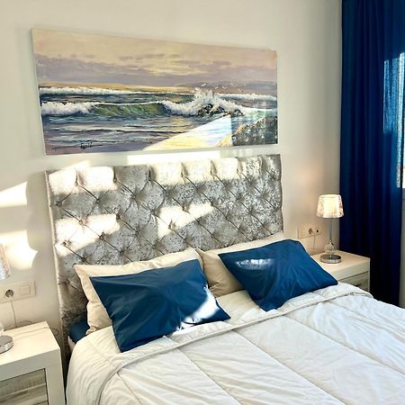 Beachfront Penthouse Apartment With Large Terrace And Breathtaking Sea Views Close To Marbella Spain Sitio de Calahonda Extérieur photo