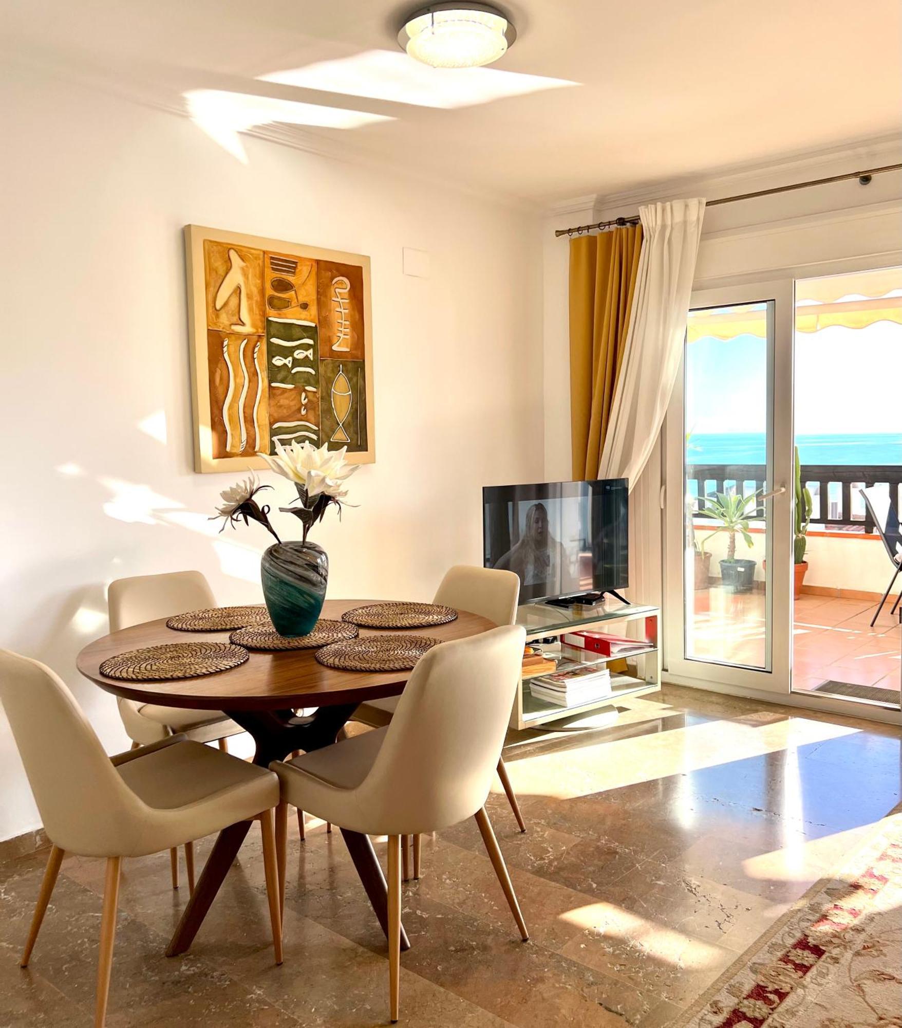 Beachfront Penthouse Apartment With Large Terrace And Breathtaking Sea Views Close To Marbella Spain Sitio de Calahonda Extérieur photo