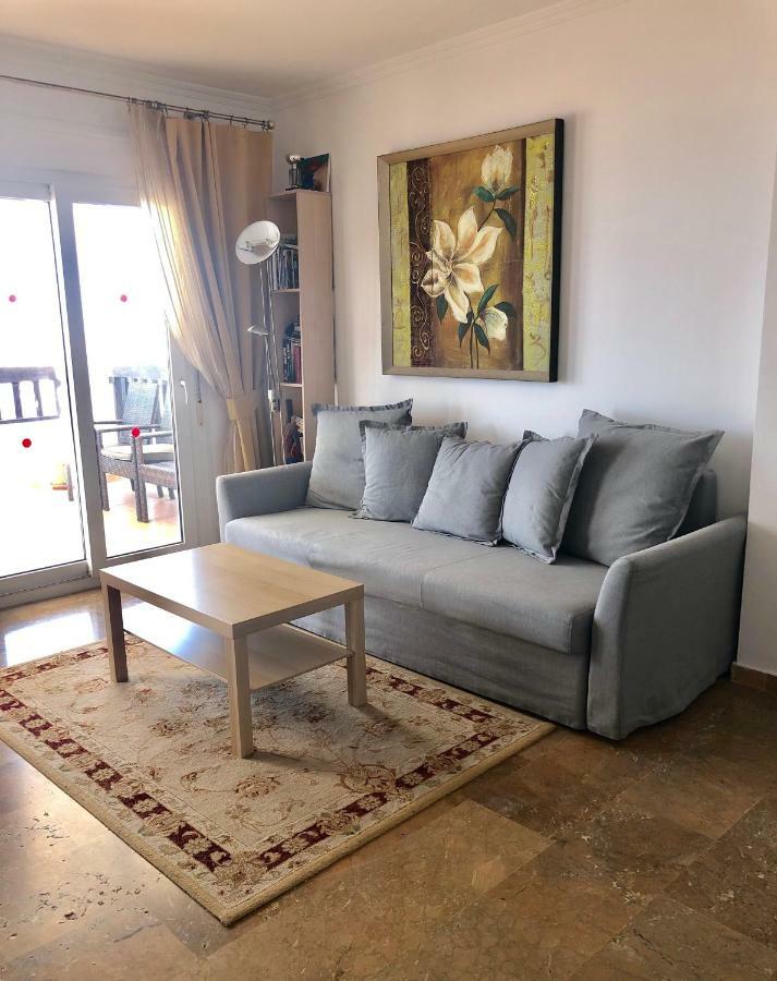 Beachfront Penthouse Apartment With Large Terrace And Breathtaking Sea Views Close To Marbella Spain Sitio de Calahonda Extérieur photo