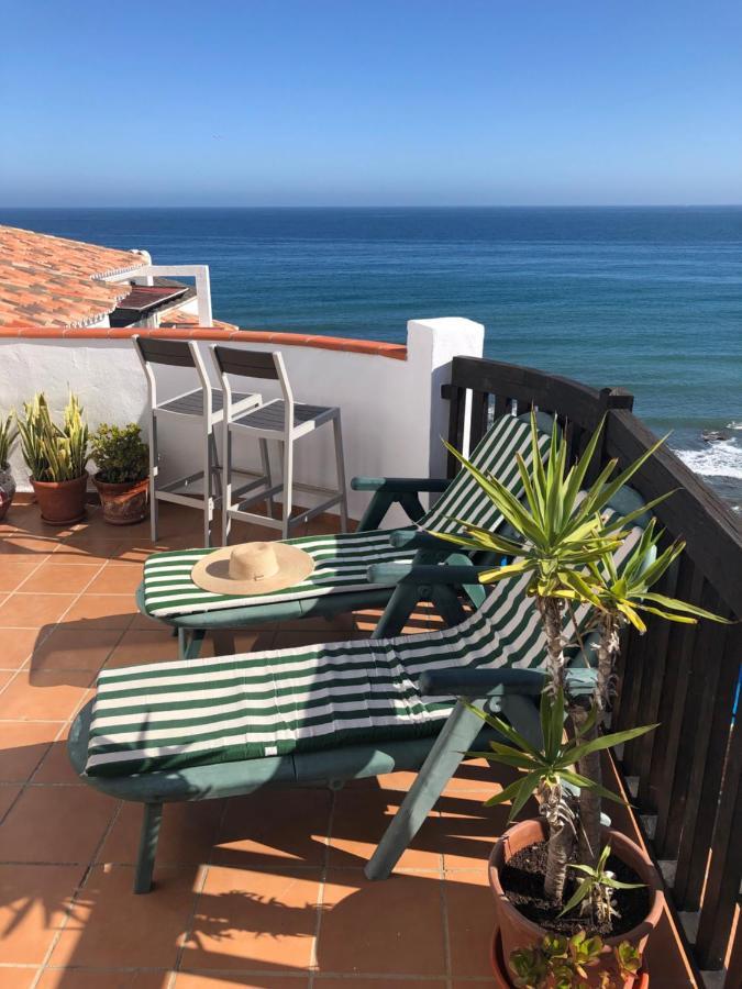 Beachfront Penthouse Apartment With Large Terrace And Breathtaking Sea Views Close To Marbella Spain Sitio de Calahonda Extérieur photo