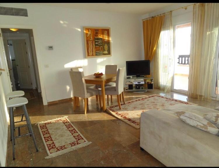 Beachfront Penthouse Apartment With Large Terrace And Breathtaking Sea Views Close To Marbella Spain Sitio de Calahonda Extérieur photo